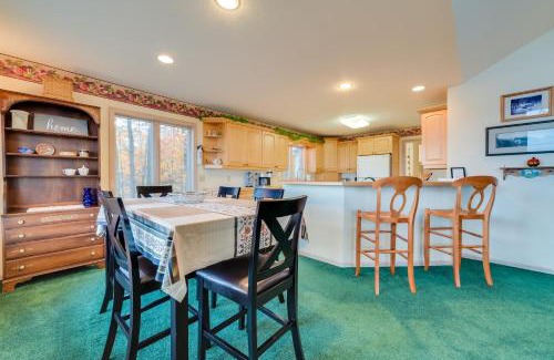 Good Hart House | 17 Mi to Skiing! Lake-View Michigan Home with Deck