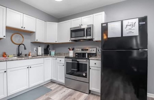 Trenton Apartment | 17 S First - Unit 6 · 17 s first street unit 6