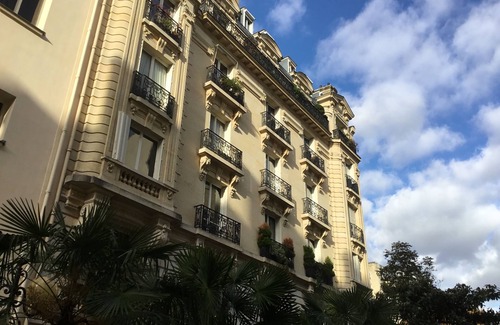 Saint-Thomas-d'Aquin Apartment | 170 m2 luxury apartment in the heart of St Germain des Près