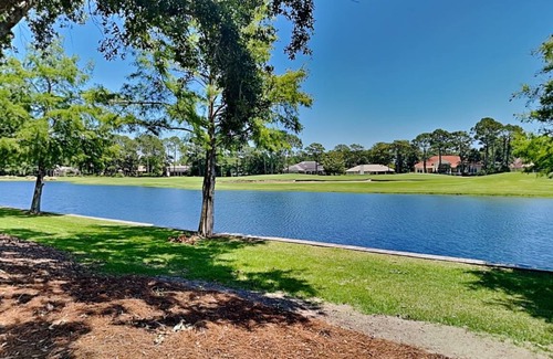 Laurel Grove House | 172 m² House ∙ 3 bedrooms ∙ 8 guests