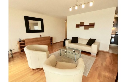 Lausanne Apartment | 173 * Bright, spacious and modern apartment with terrace and free parking includ