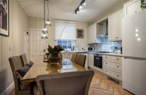 York House | 18 Dove Street