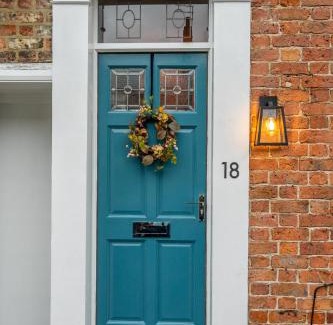 York House | 18 Dove Street