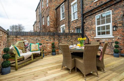 York House | 18 Dove Street