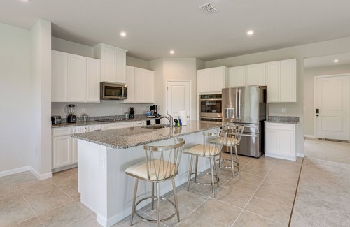 Clermont House | 18 Mi to Disney: Clermont Home w/Yard