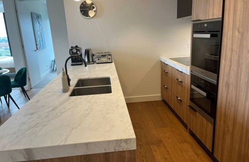 South Yarra Apartment | 1802 Claremont Street South Yarra