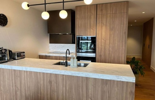 South Yarra Apartment | 1802 Claremont Street South Yarra
