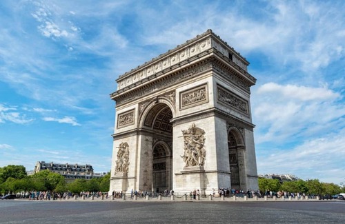 8th Arrondissement Apartment | 180M2 of Lavish Space-A real family home on Champs Elysees