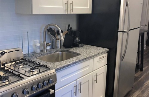 Union City Apartment | 1817 1E · Wonderful 2bed Apt20 min to New York C-Parking Avail