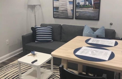Industry Apartment | 1817 4D · Fancy 1bed Apt/20 Min to NYC-Parking Avail.
