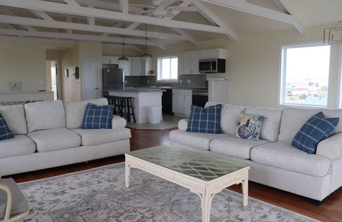 Kill Devil Hills Bed & Breakfast | 1817 Oceanfront Bed & Breakfast