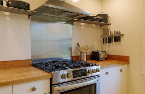 Somesville House | 1830's Large 4BR in Heart of Acadia! [Somes Villa]