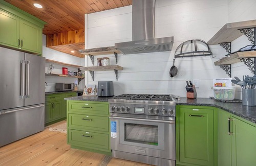 Meredith House | 1840 Meredith Farmhouse w Outdoor Pool & Sauna