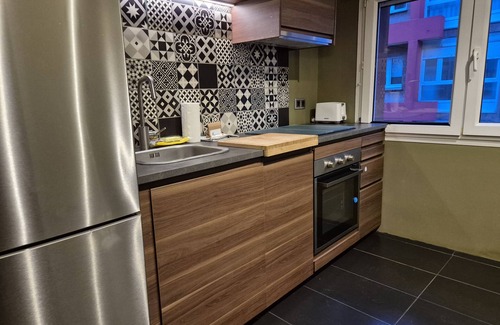 Gijon City Centre Apartment | 184A Barrio la Arena con 4 dormitorios
