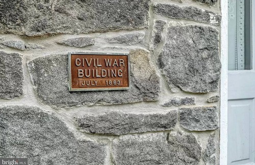 Gettysburg House | 1852 Historic Stone home