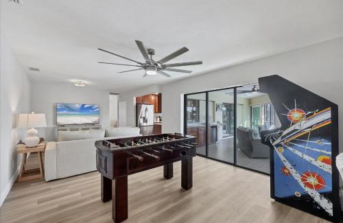 Port Charlotte House | 18849 McGrath