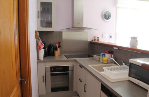 Jonzac House | 18B Rue Winston Churchill