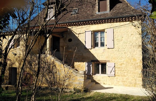 Cenac-et-Saint-Julien House | 18th century character house