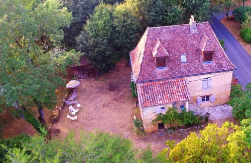 Cenac-et-Saint-Julien House | 18th century character house