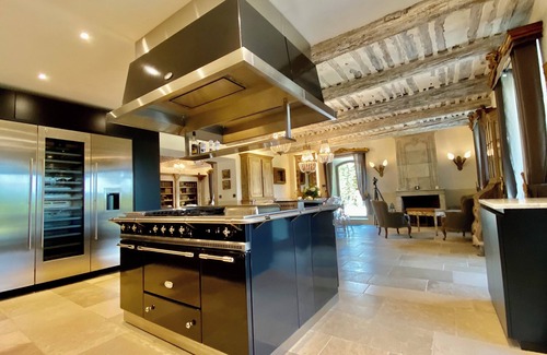 Menerbes Other | 18th century country house in Ménerbes, village access, air conditioning, heated swimming pools