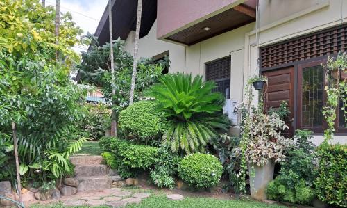 Sri Jayawardenepura Kotte Bed & Breakfast | 19 St Stephen's