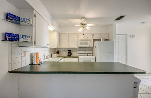 Mid Island Apartment | 190 Anchorage Unit B - Lovely Unit by the Beach!