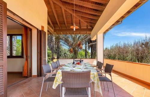 Tuglie Villa | 1905 Villa Artas by BarbarHouse