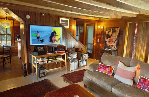Nags Head Cottage | 1920s Historic Outer Banks Cottage!