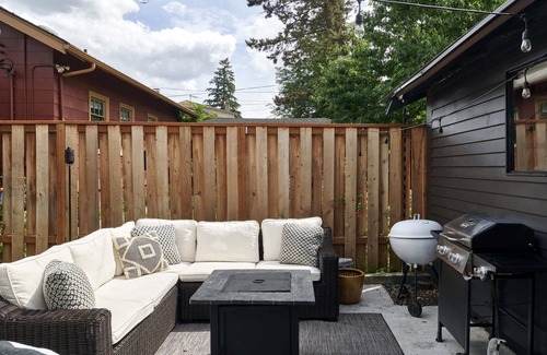 Piedmont House | 1923 Bungalow with Modern Charm