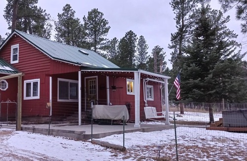 Custer House | 1930 Farmhouse on 5 Private Acres, Adjacent to Forest Service Land