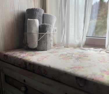 Karpenisi House | 1957 To Rodo kai to Roido