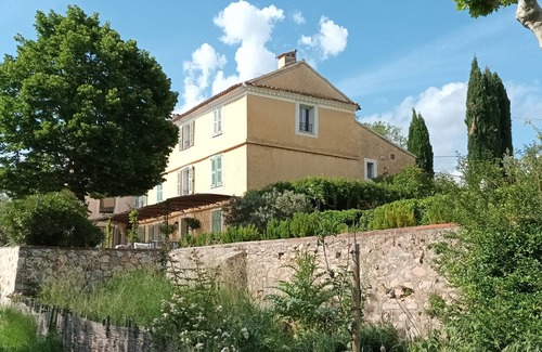 Aups House | 19th century Bastide amongst Olives Trees and Vineyard in the heart of Provence