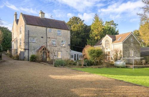Edge House | 19th Century House Private Parking nr Painswick