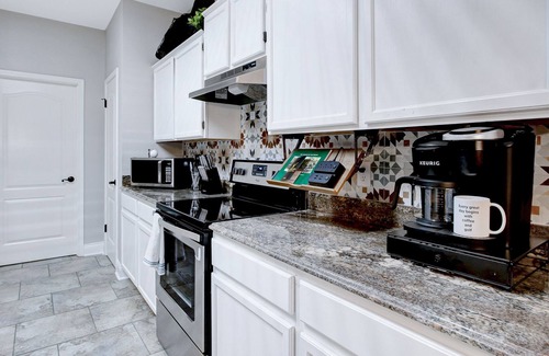 North San Antonio - SAT House | 19th Hole - A Birdy Vacation Rental