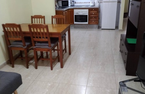 Los Abrigos Apartment | 1A Apartment Abrigos, Wifi and balcony