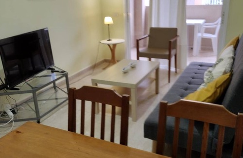 Los Abrigos Apartment | 1A Apartment Abrigos, Wifi and balcony