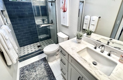 Palm Desert Cottage | 1Bd/1Ba Cozy, Private Guest House with own yard, pool and parking