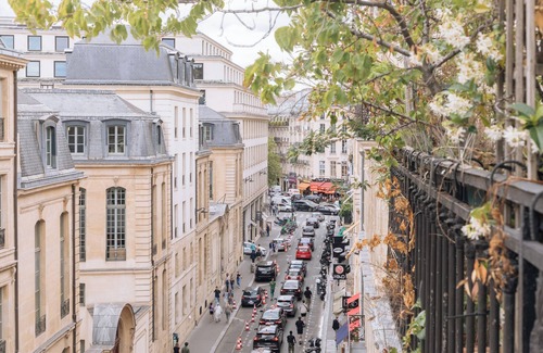 Quartier de la Place-Vendome Apartment | 1BD Apart w/Balcony in Concorde