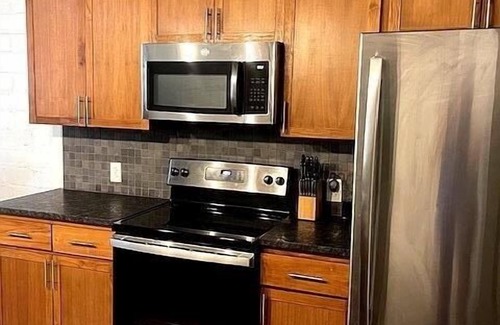 Downtown Cleveland Bed & Breakfast | 1BD Apt in Downtown Cleveland!