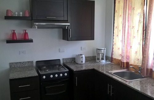 La Mulata Apartment | 1BD apt in tropical resort with pool/Wi-Fi/TV/parking/AC
