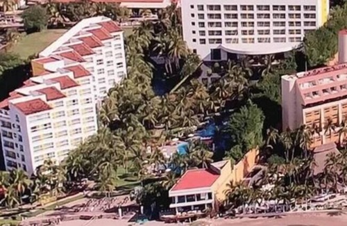 Isla Iguana Condo | 1BD Mayan Palace: Stunning Resort in Vallarta