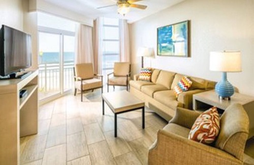 Ocean Drive Resort | 1BD w/Full Kitchen, Jetted Tub, W/D, FREE PARKING, NO RESORT FEES!