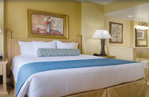 Ocean Drive Resort | 1BD w/Full Kitchen, Jetted Tub, W/D, FREE PARKING, NO RESORT FEES!