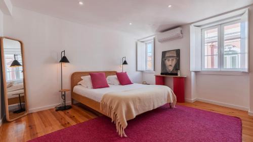 Merces Apartment | 1BDR Apartment with AC and Terrace by LovelyStay