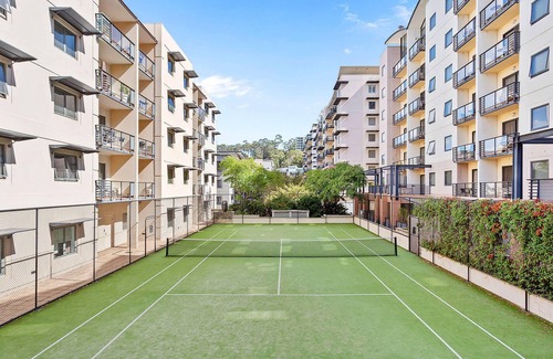 West Perth Apartment | 1BDR Perth - Tennis court, Gym and Pool