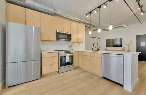 Traverse City Condo | 1Bed/1Bath Eastide One Condo Unit 331