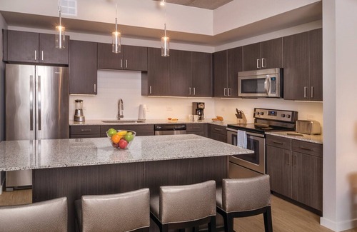 Civic District Resort | 1Bed/1Bath - Gorgeous Downtown Austin Resort!