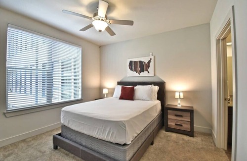 Knox - Henderson Condo | 1bedroom 2 beds Dallas/Pool/Parking/Washer dryer