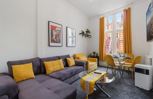City of Westminster Apartment | 1Bedroom Gem in Mayfair on Iconic Oxford Street!1GC