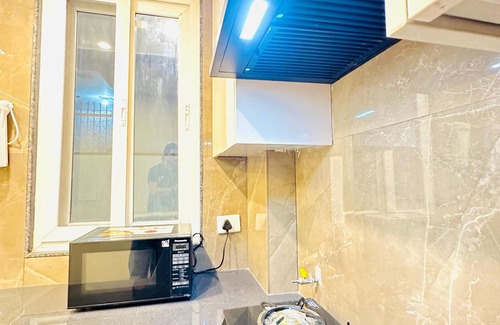 Gurugram Apartment | 1Bhk Luxurious Service Apartment Sec-52 Near Artemis Hospital